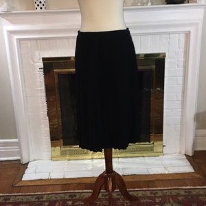 🌹Lauren Ralph Lauren pleaded Black Skirt 🌹
